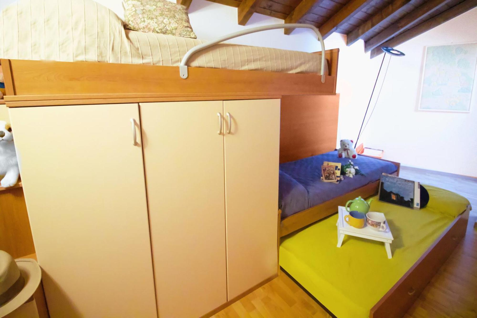 Sunflower Relax Pool And Terrace - Happy Rentals Lesa Εξωτερικό φωτογραφία