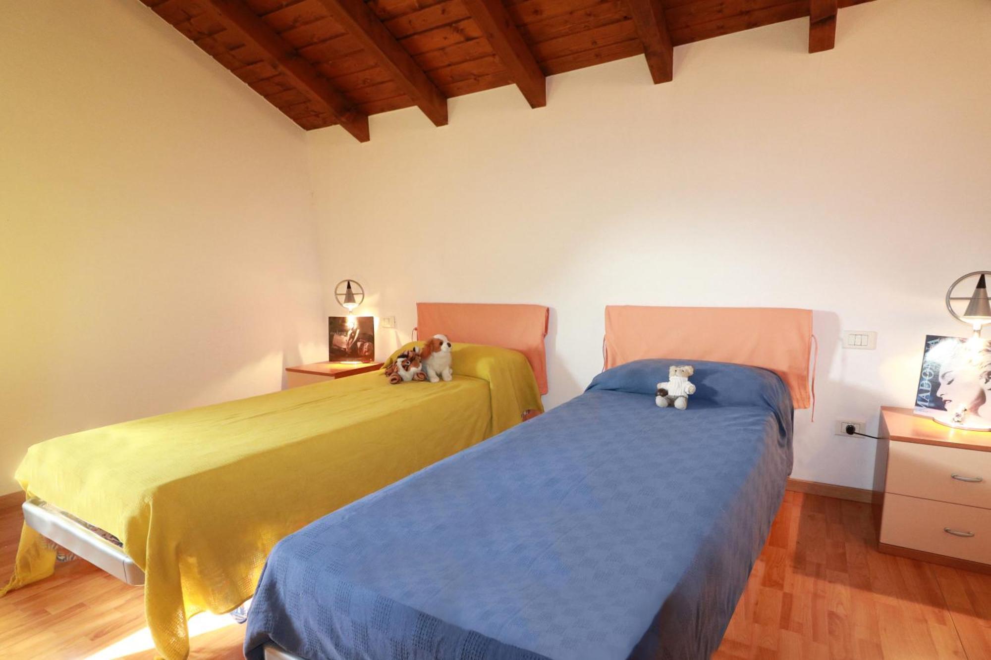 Sunflower Relax Pool And Terrace - Happy Rentals Lesa Εξωτερικό φωτογραφία
